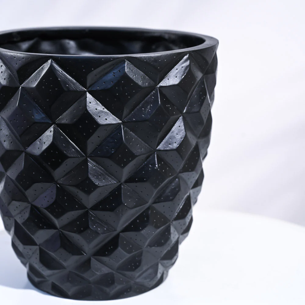 Heraldry Vase Taper - Image 5