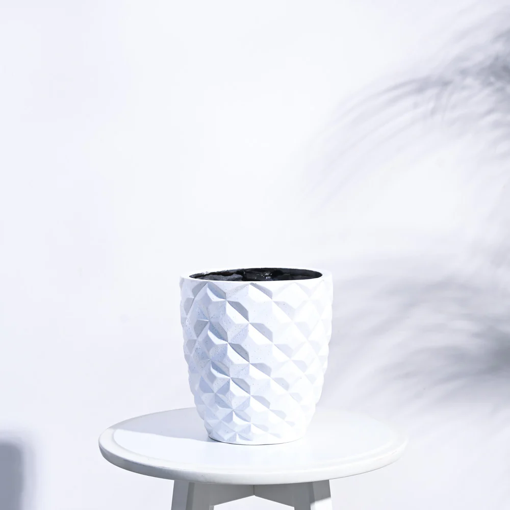 Heraldry Vase Taper - Image 9
