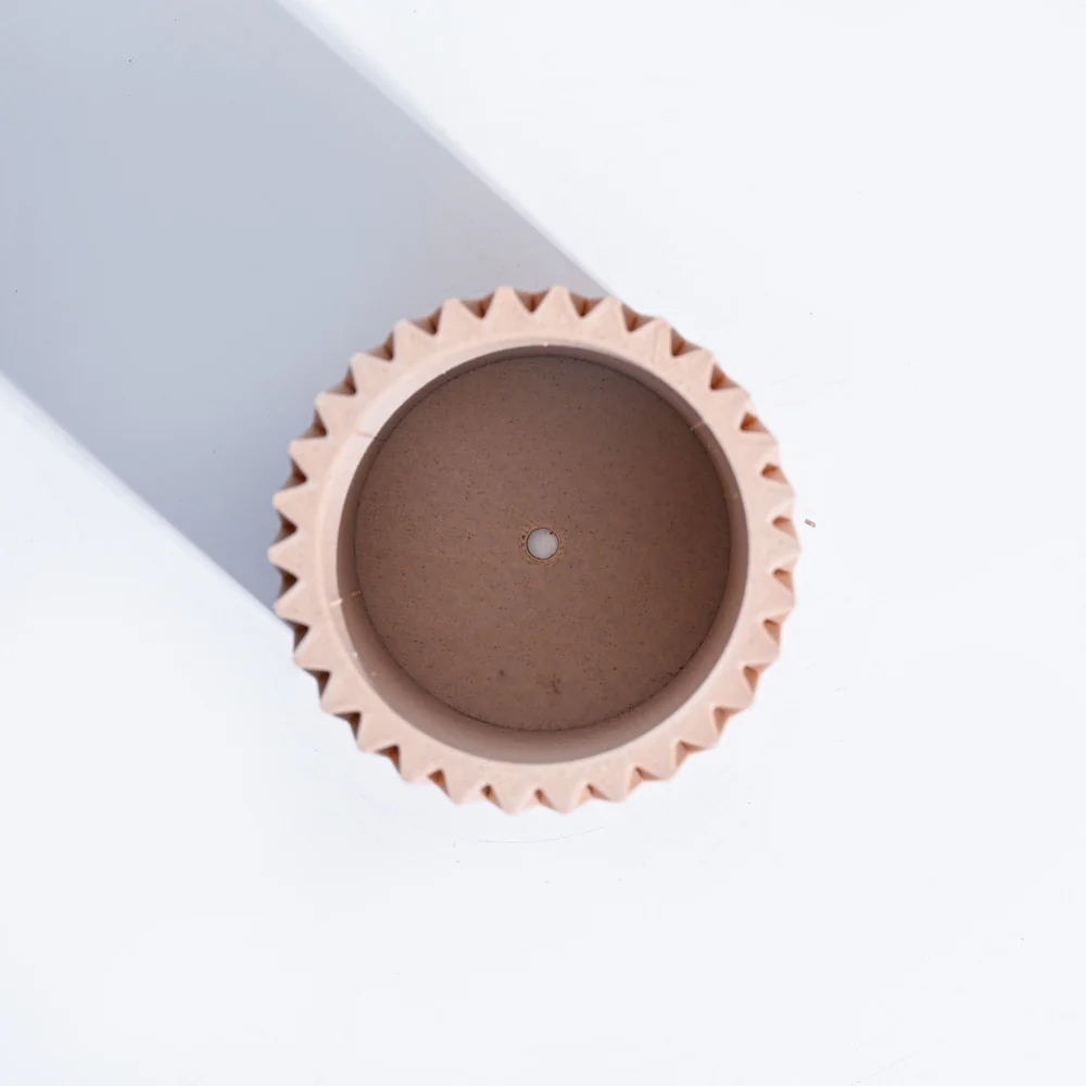 Interlace Charm Wooden Pot - Image 4