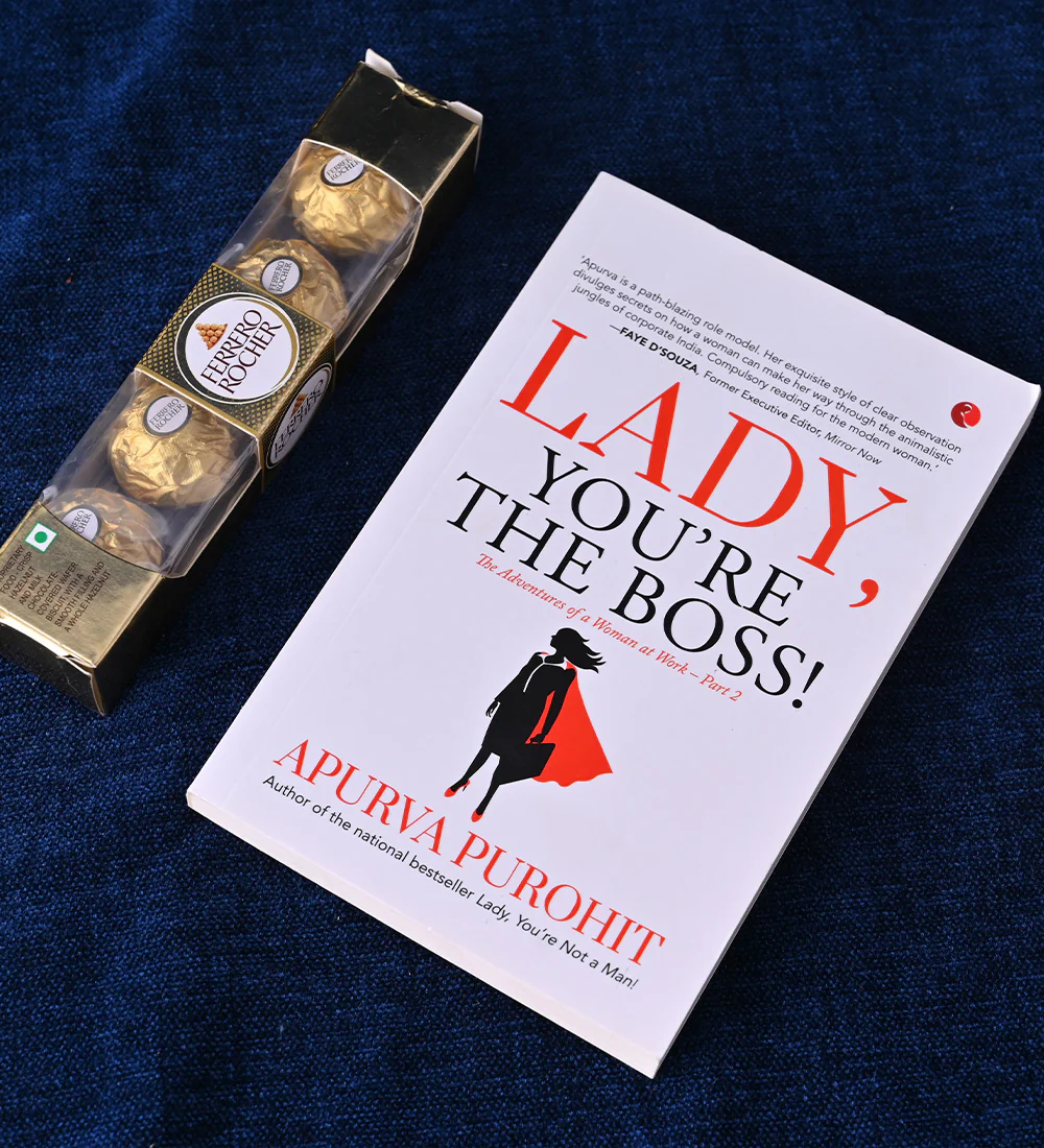 Jade Mini with Book - LADY You're the Boss - Image 3