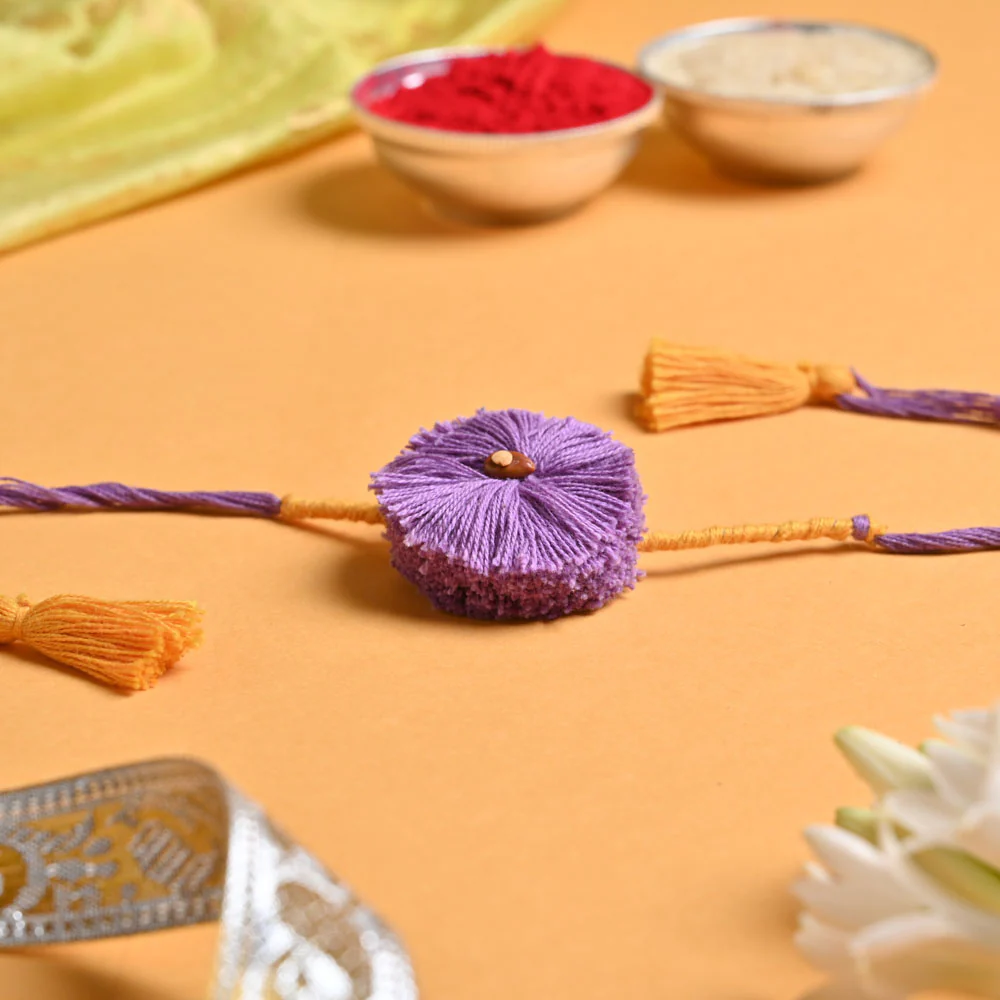 Rakhi Gift for Brother - Snake Golden Haini with Chocolate Box - Image 4