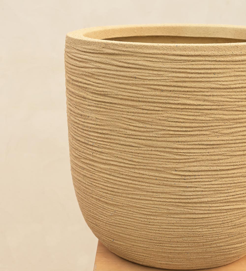 Rib Short Planter - Image 12