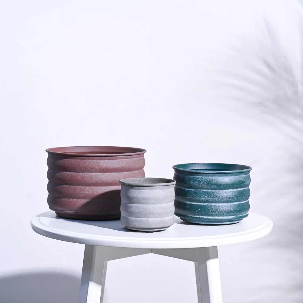 RidgeCraft Cylindrical Planter - Image 8