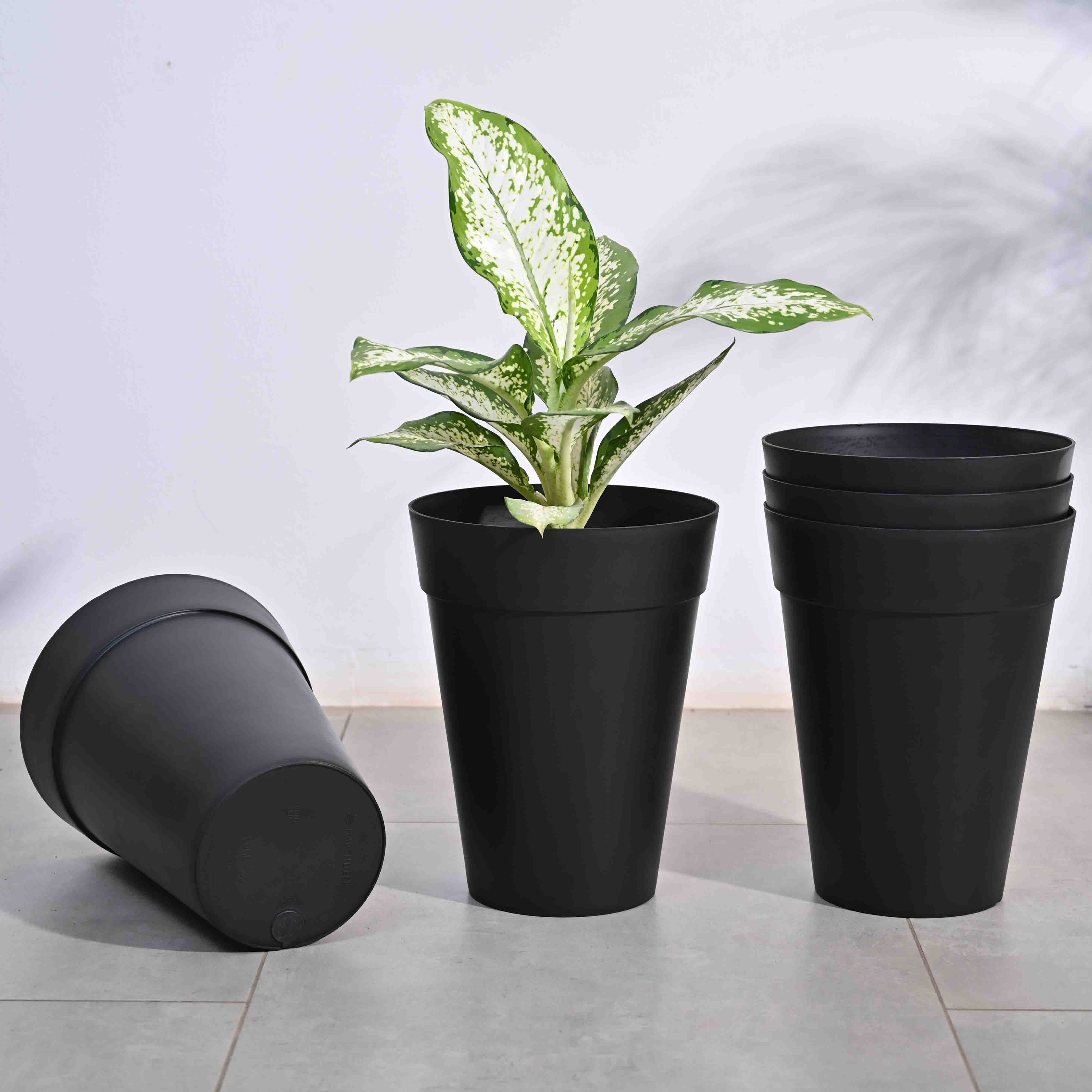 Rome Plastic Planter - Image 7