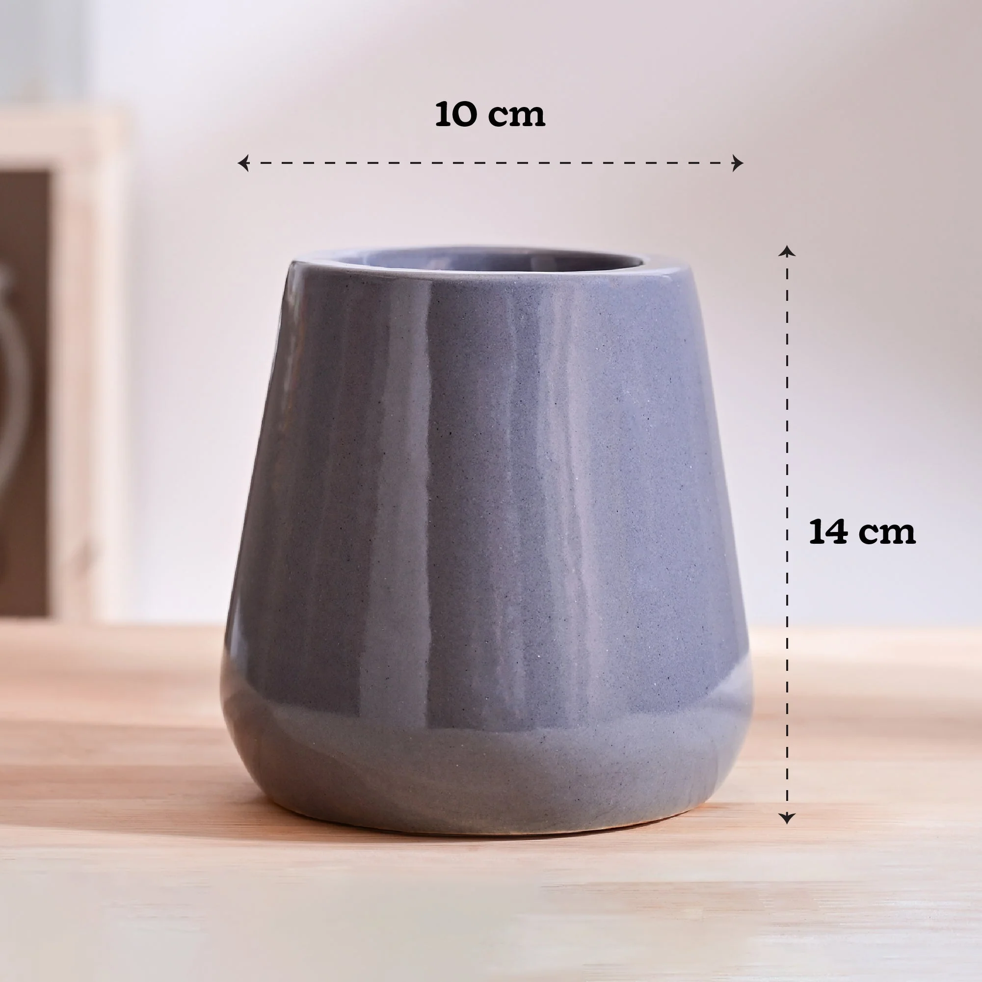 Tulip Fantasy Extra Small Ceramic Planter - Image 16