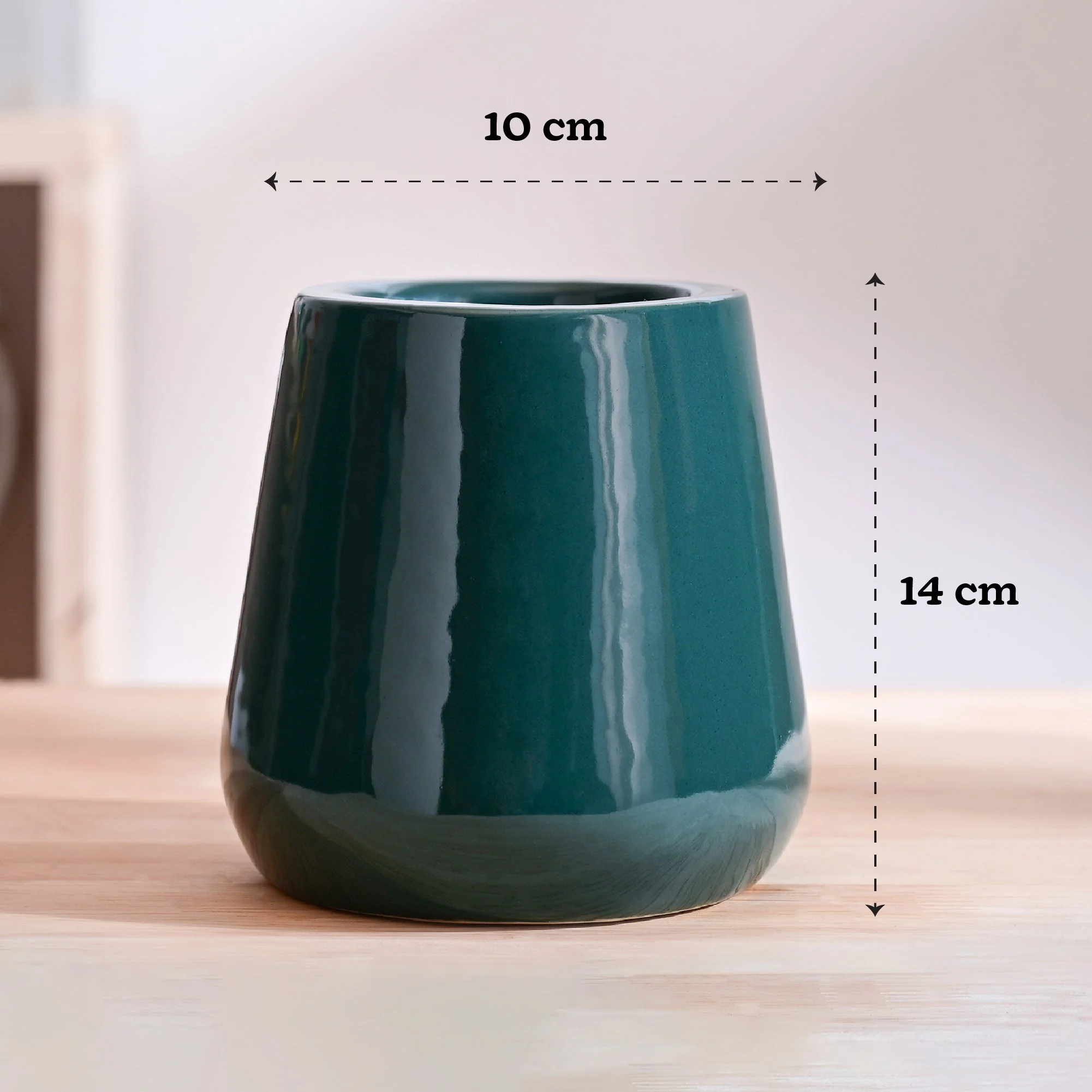 Tulip Fantasy Extra Small Ceramic Planter - Image 40