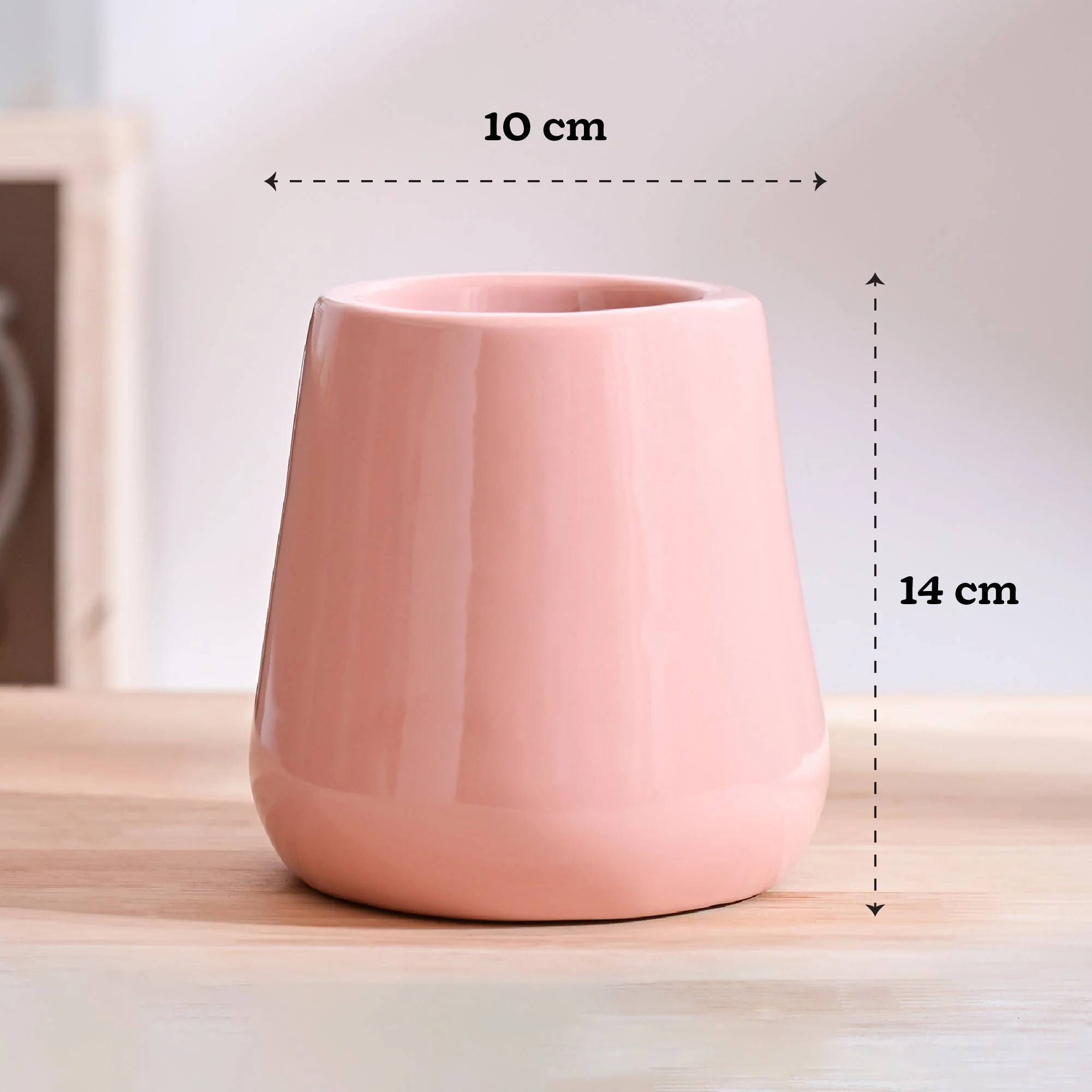 Tulip Fantasy Extra Small Ceramic Planter - Image 48
