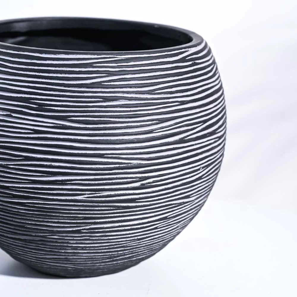 Zuri Vase ball Rib - Image 18